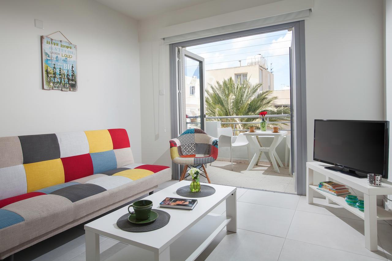 Myrtiana Apartments Нікосія Екстер'єр фото